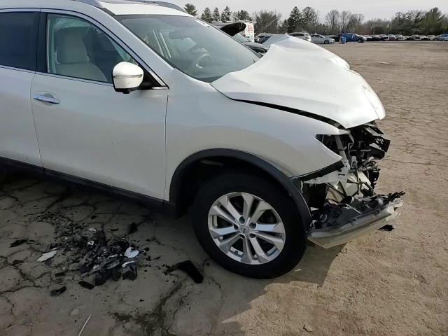 2015 Nissan Rogue - Image 12