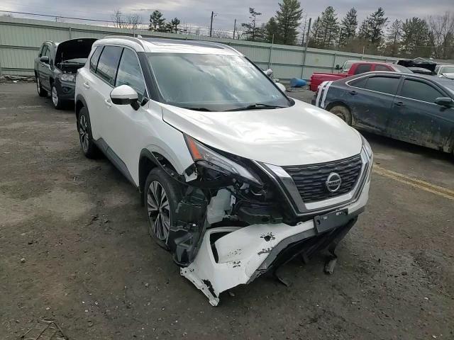 2021 Nissan Rogue - Image 12