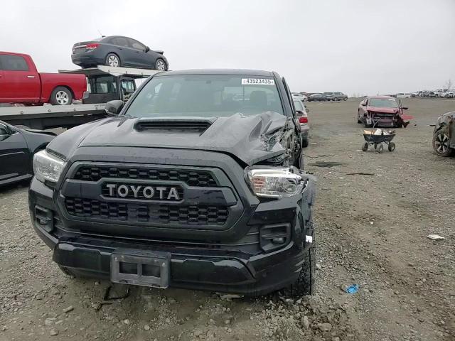 2017 Toyota Tacoma - Image 11