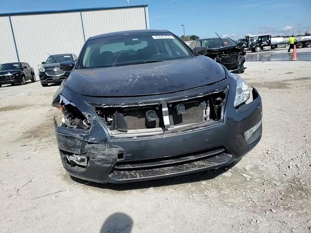 2013 Nissan Altima - Image 10