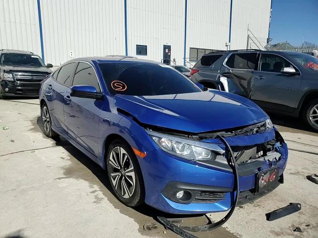 2018 Honda Civic - Image 13