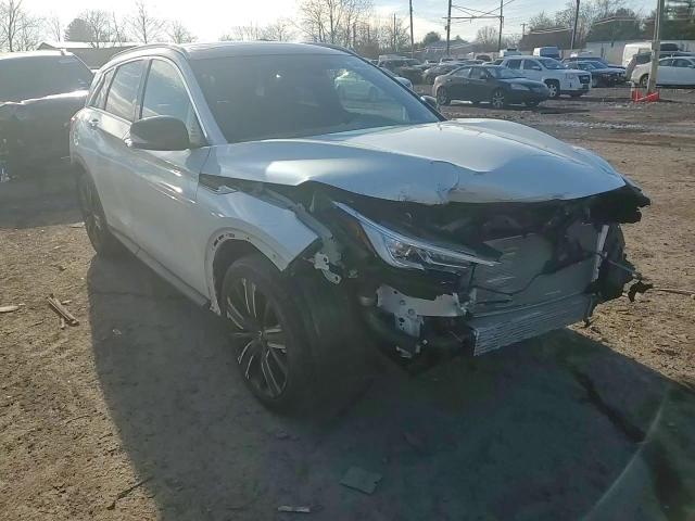 2021 Infiniti QX50 - Image 12
