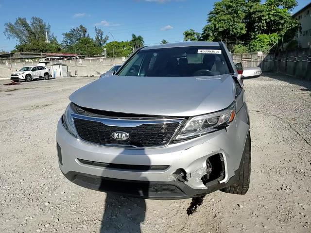 2014 Kia Sorento - Image 12
