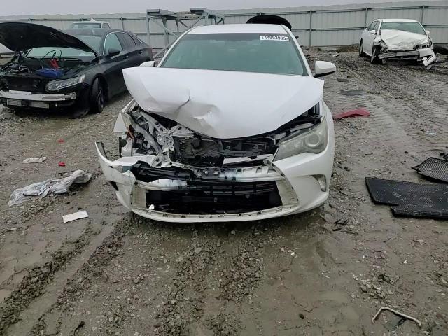 2016 Toyota Camry - Image 10