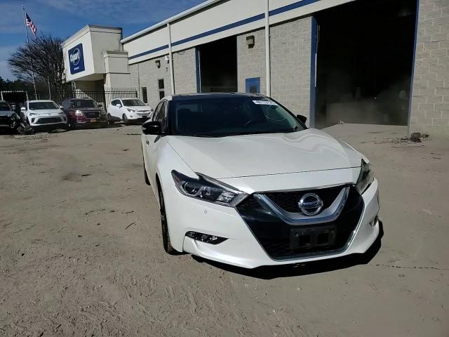 2017 Nissan Maxima - Image 10