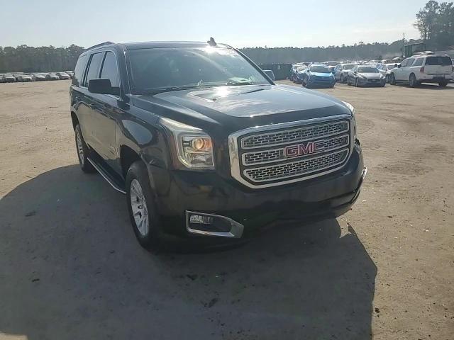 2017 GMC Yukon - Image 14