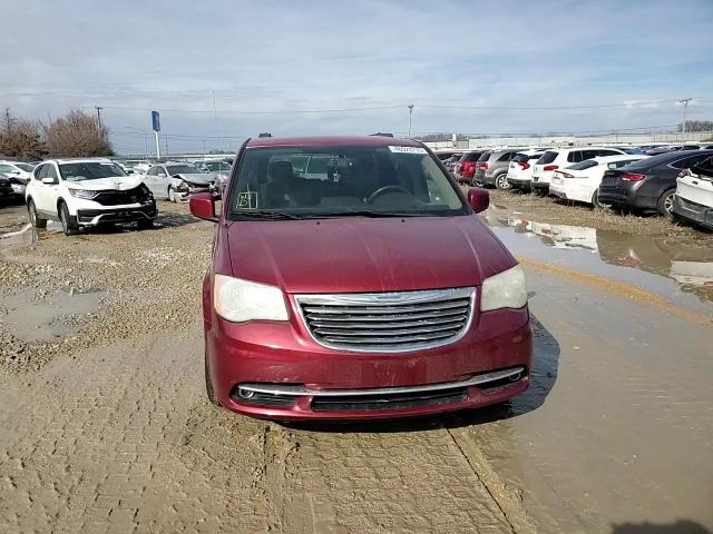 2012 Chrysler Town & Country - Image 12