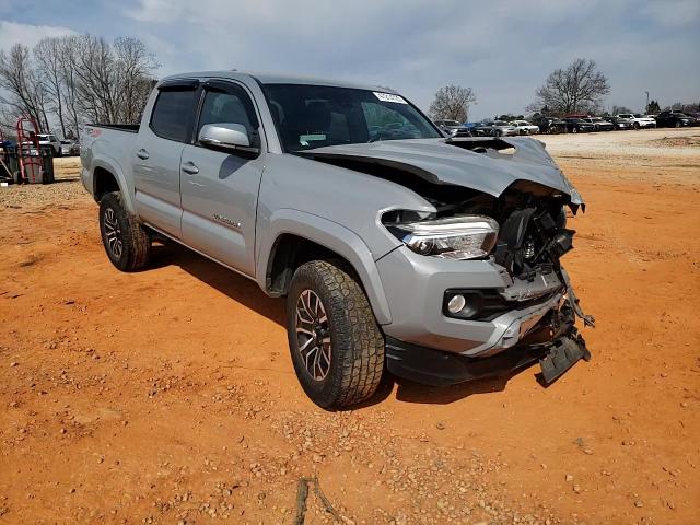 2020 Toyota Tacoma - Image 10