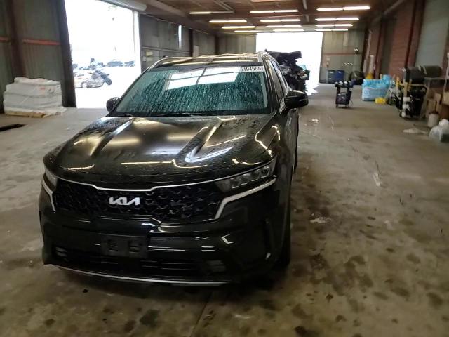 2023 Kia Sorento - Image 12