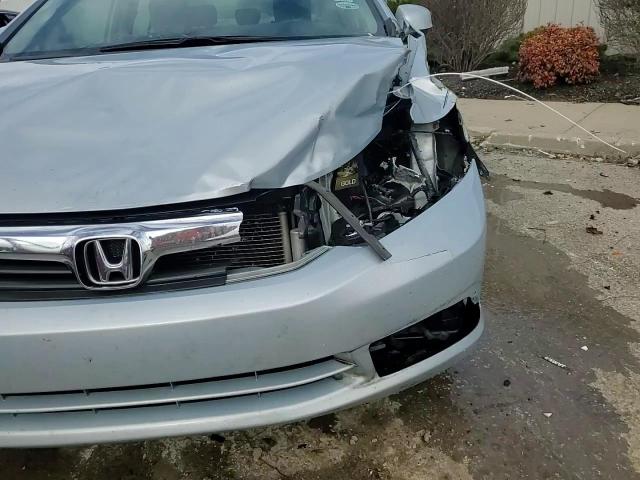 2012 Honda Civic - Image 13