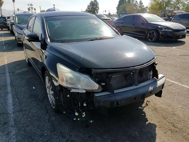 2015 Nissan Altima - Image 11