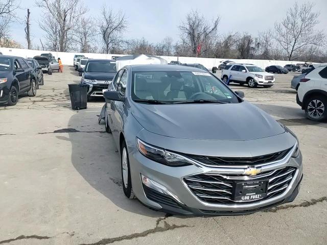2023 Chevrolet Malibu - Image 11