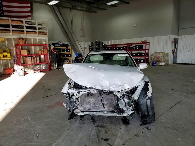 2017 Honda Accord - Image 11