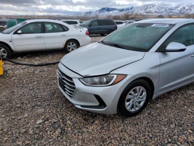 2017 Hyundai Elantra - Image 13