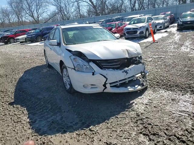 2012 Nissan Altima - Image 13