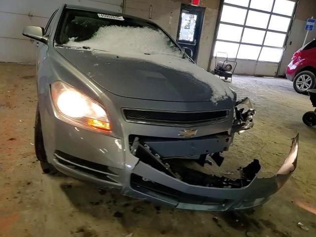 2008 Chevrolet Malibu - Image 11
