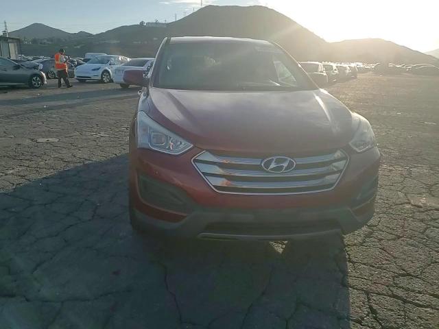 2015 Hyundai Santa Fe - Image 12