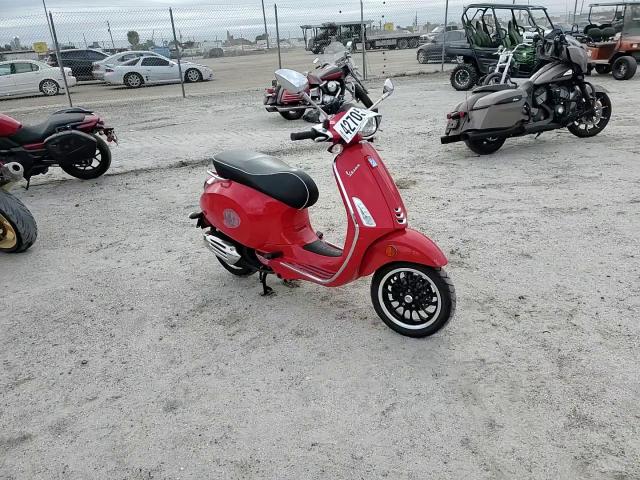 2021 Vespa Primavera/Sprint 150 VIN: ZAPM818G4M5801815 Lot: 42705705