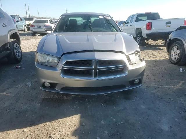 2013 Dodge Charger - Image 11