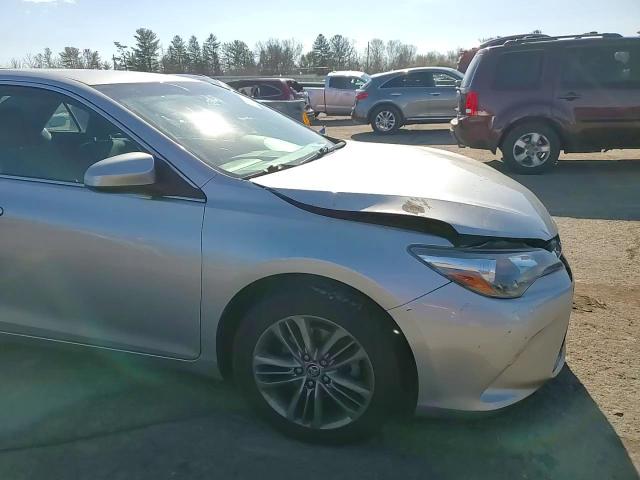 2015 Toyota Camry - Image 11