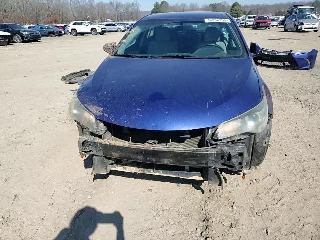 2015 Toyota Camry - Image 10