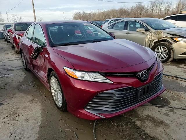 2018 Toyota Camry - Image 13