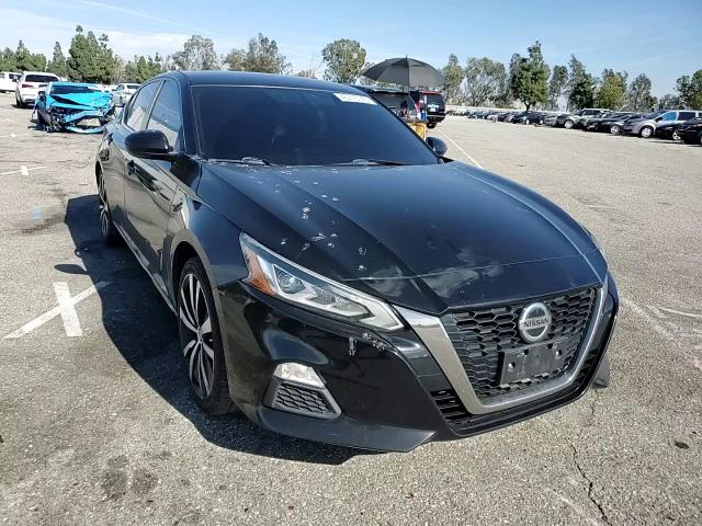 2019 Nissan Altima - Image 10