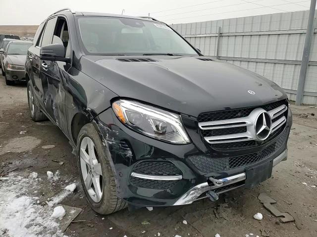 2019 Mercedes-Benz GLE - Image 12