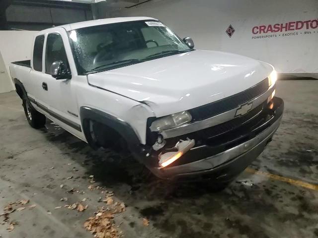 2002 Chevrolet Silverado - Image 11