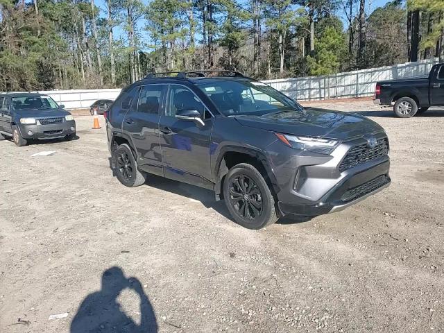 2024 Toyota RAV 4 - Image 11