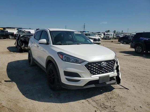 2021 Hyundai Tucson - Image 12