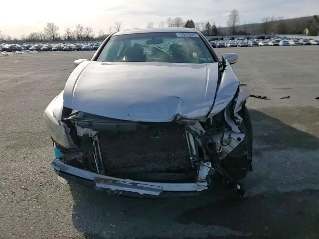 2012 Honda Accord - Image 10