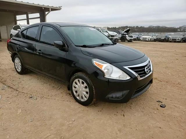 2016 Nissan Versa - Image 14
