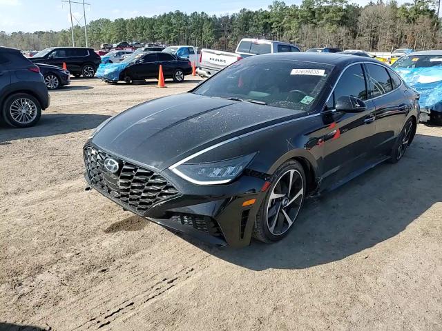 2022 Hyundai Sonata - Image 11