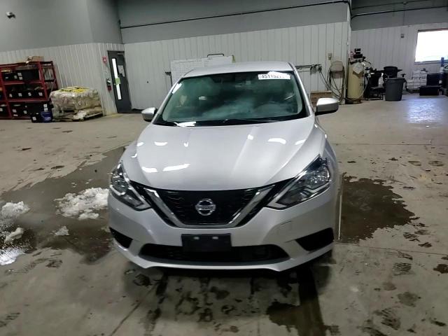 2018 Nissan Sentra - Image 10