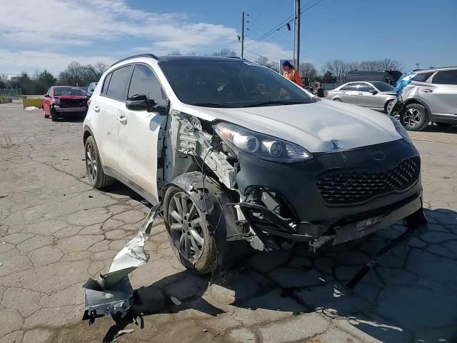 2021 Kia Sportage - Image 12