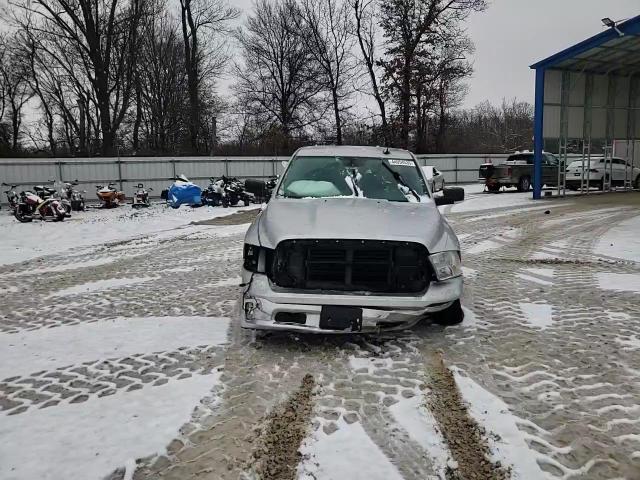 2015 RAM 1500 - Image 11