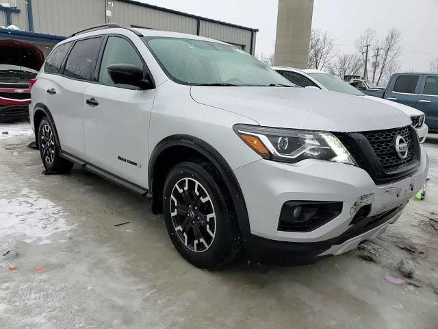 2020 Nissan Pathfinder - Image 14