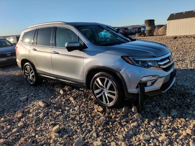 2017 Honda Pilot - Image 14