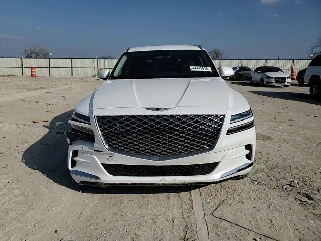 2024 Genesis GV80 - Image 11