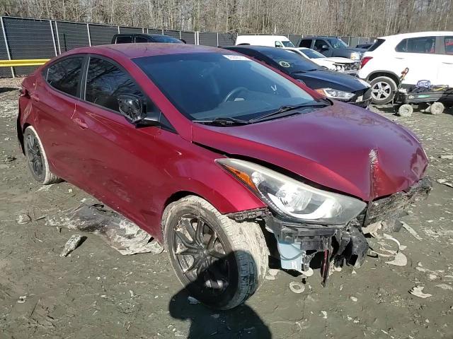 2016 Hyundai Elantra - Image 11