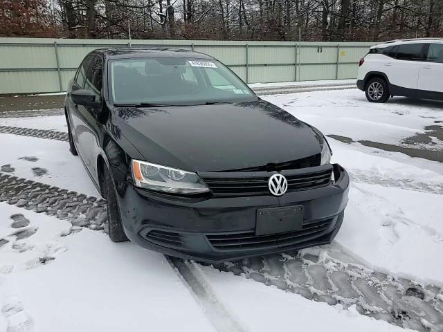 2014 Volkswagen Jetta - Image 10