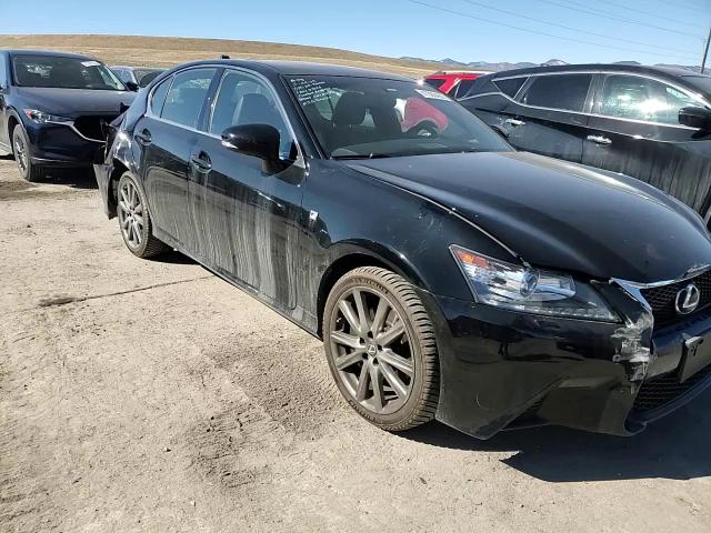 2015 Lexus GS - Image 10