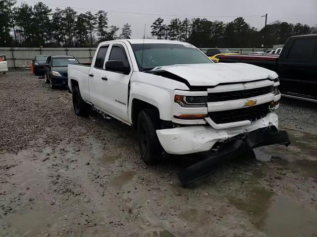2016 Chevrolet Silverado - Image 13