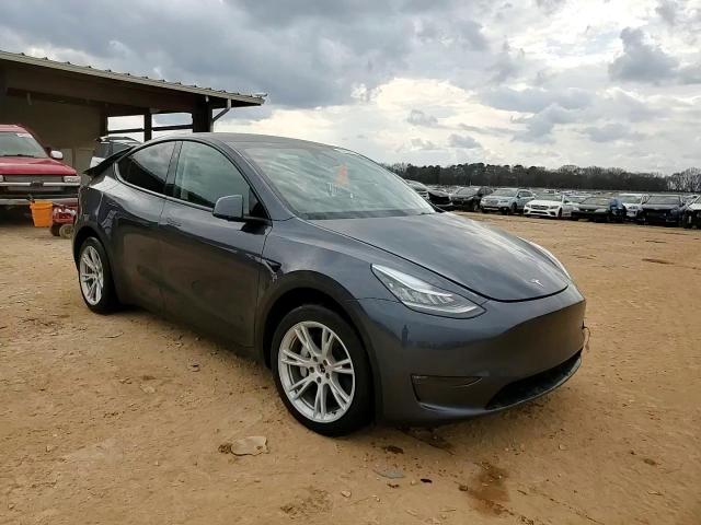 2023 Tesla Model Y VIN: 7SAYGDEE9PA159136 Lot: 43953035