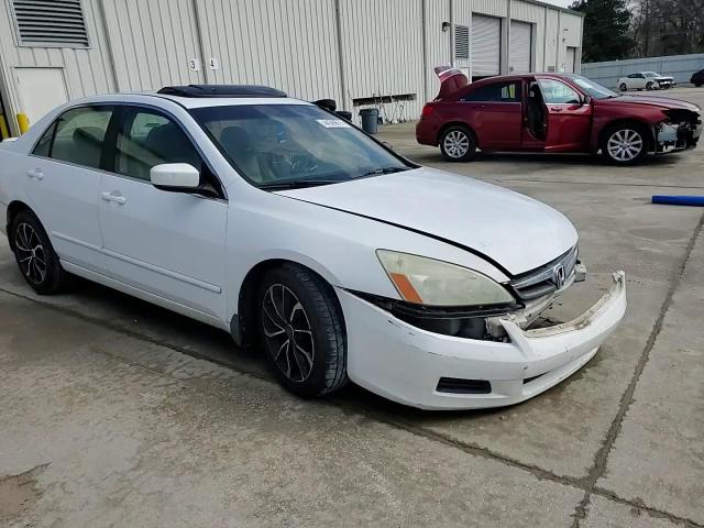 2006 Honda Accord - Image 10
