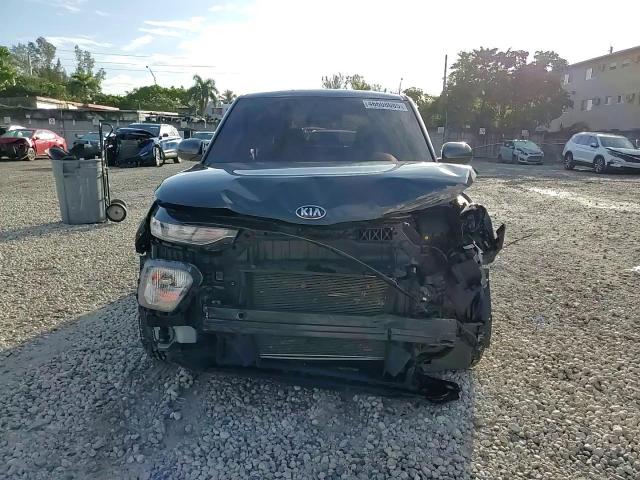 2021 Kia Soul - Image 13