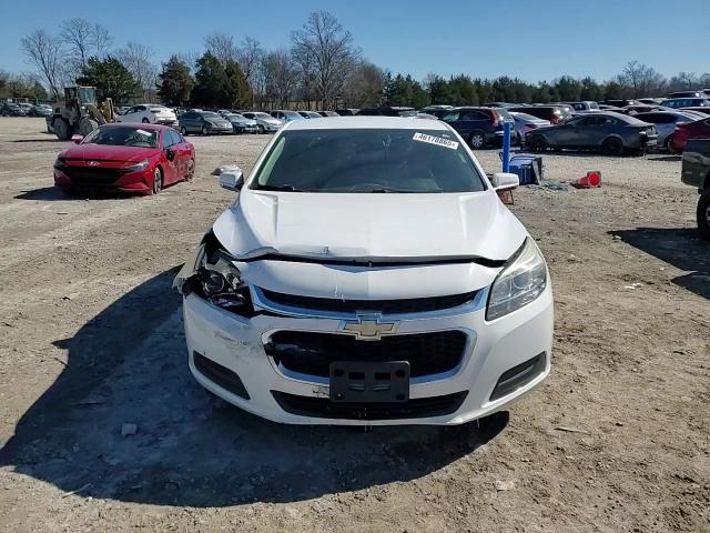 2016 Chevrolet Malibu - Image 11