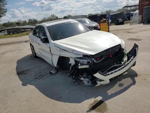 2017 Infiniti Q50 - Image 10