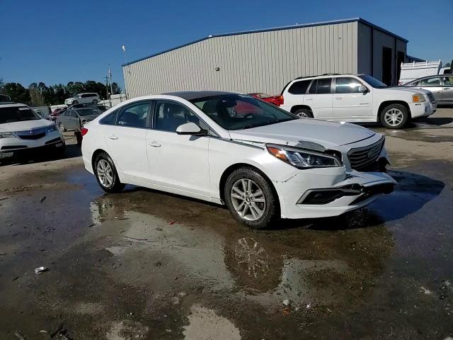 2017 Hyundai Sonata - Image 13
